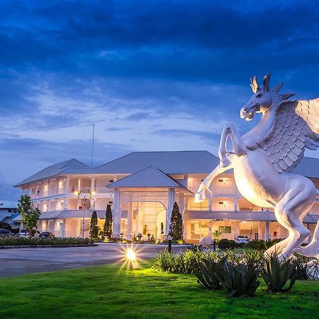 White House Hotel Tak Luaran gambar