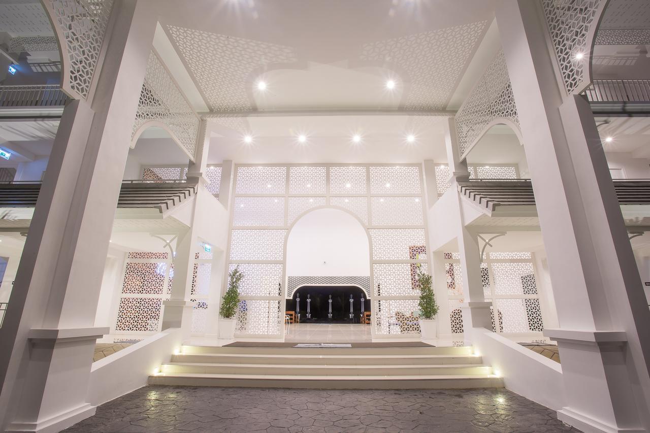 White House Hotel Tak Luaran gambar