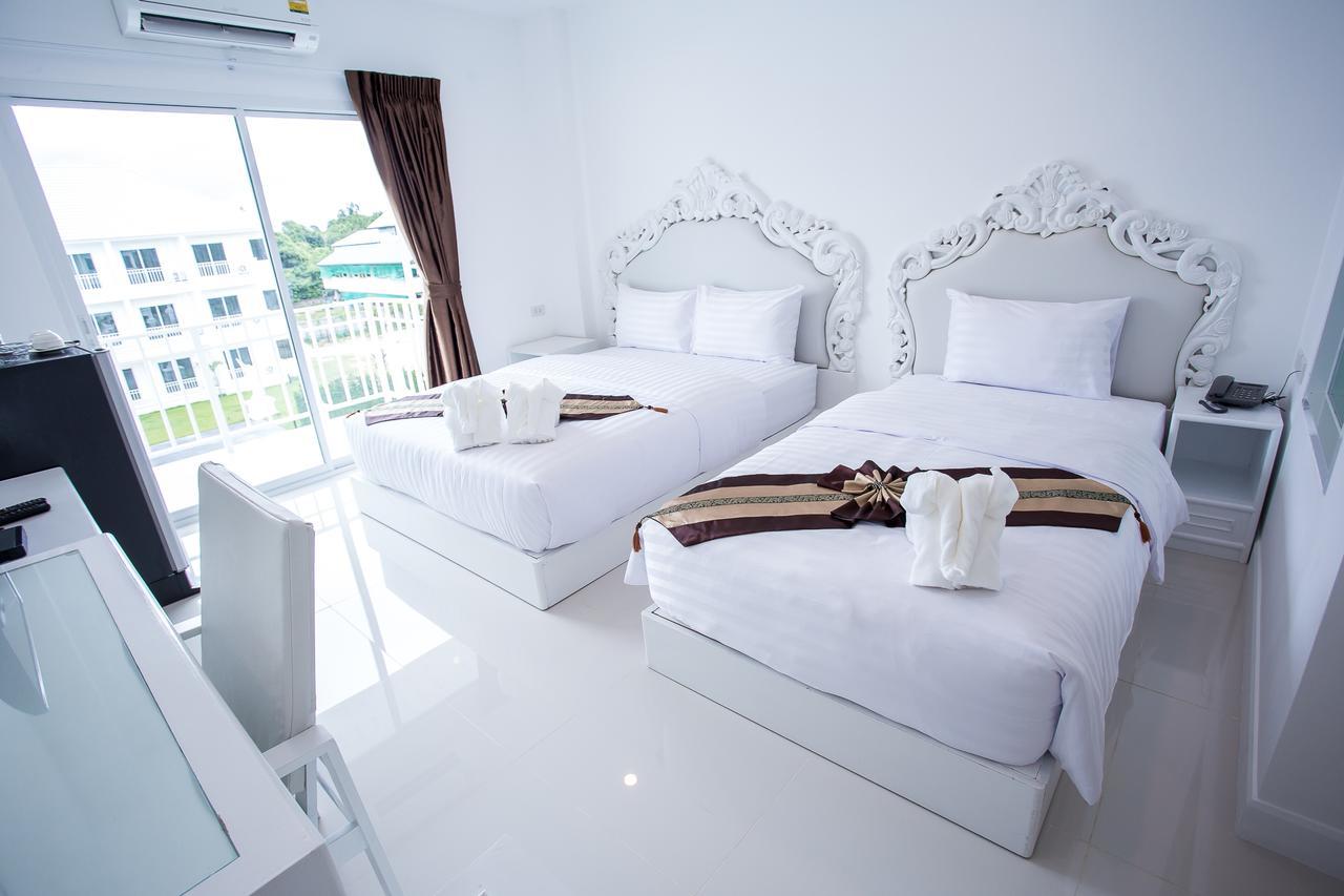 White House Hotel Tak Luaran gambar