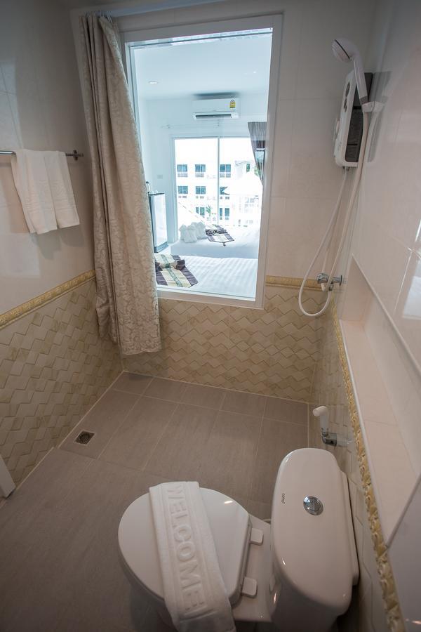 White House Hotel Tak Luaran gambar